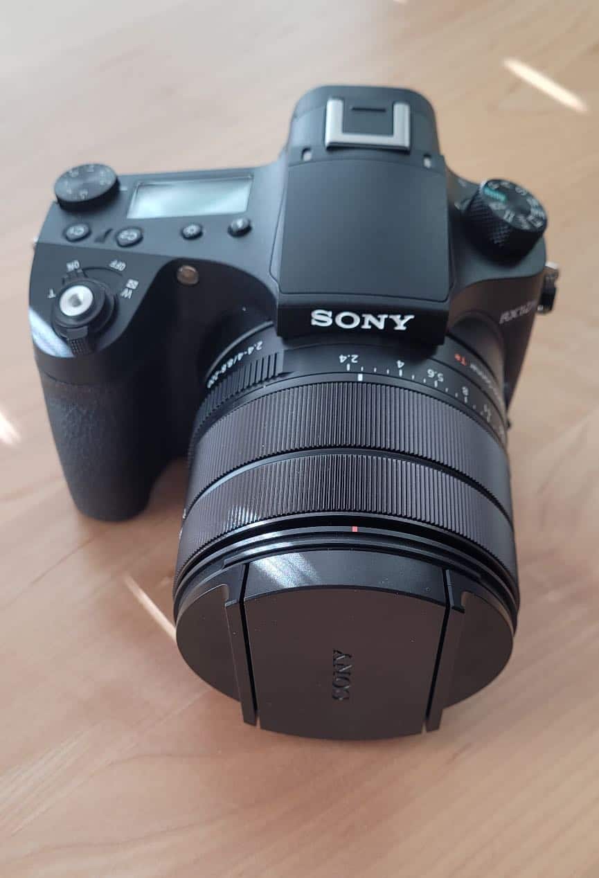 Sony CyberShot RX10IV Camera